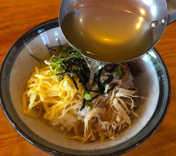 奄美の郷土料理「鶏飯」は必食