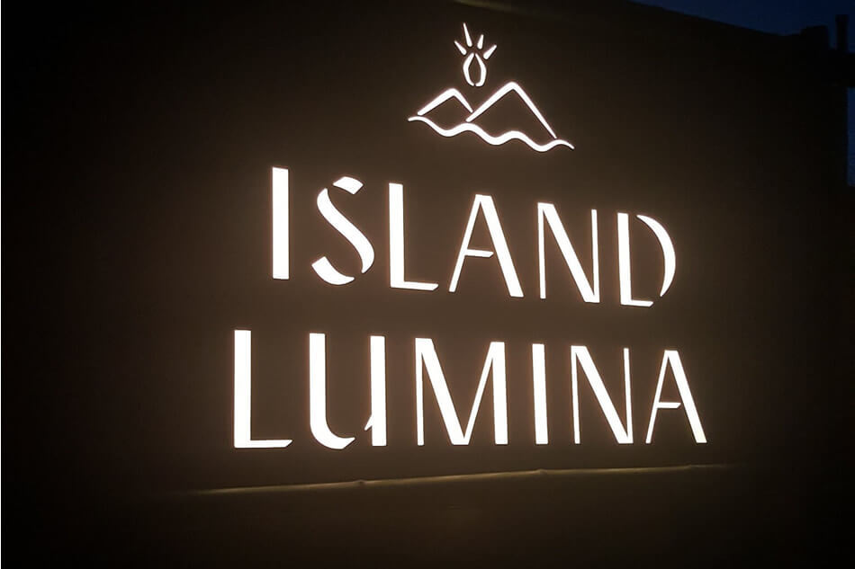 日本初上陸！魔法の宝石を探す体験型マルチメディアナイトウォーク「ルミナ(LUMINA)」。2018年4月1日長崎・伊王島にオープン。